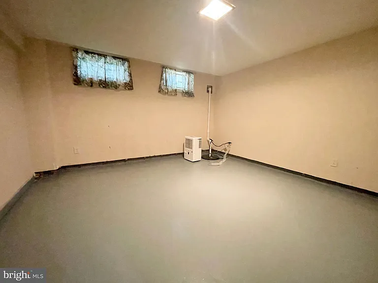 19 Hickory Ln — Photo 21