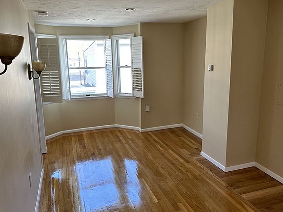 landlord_unit_photo_70192257_7