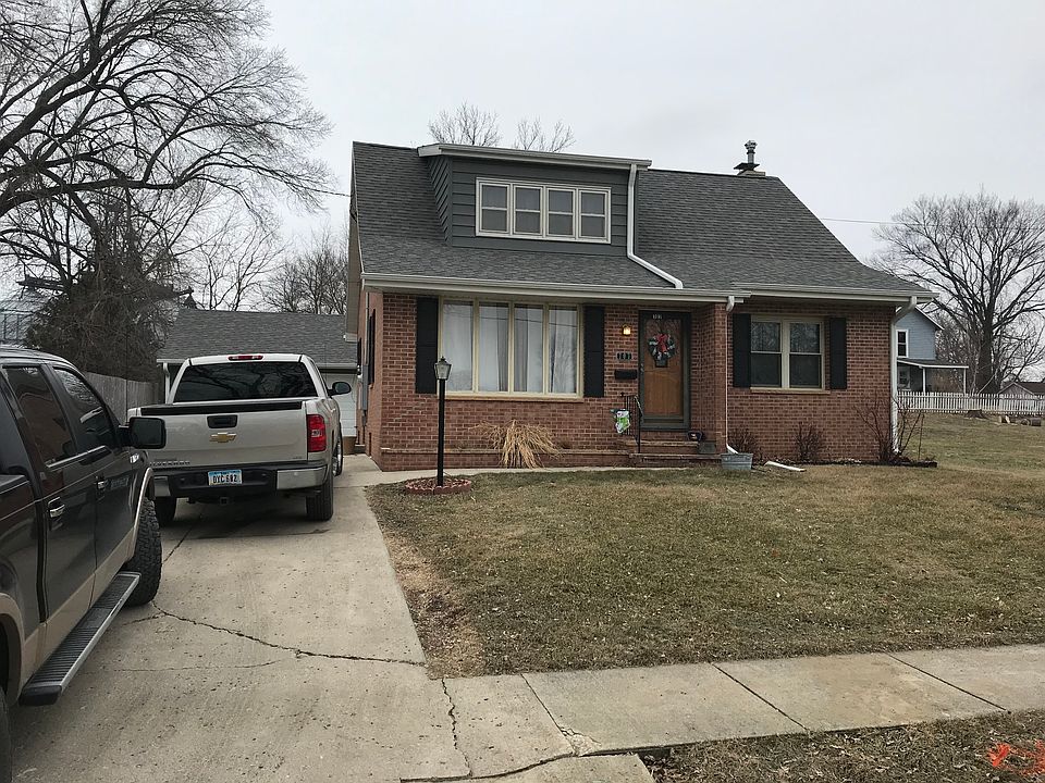 2nd image of 707 Des Moines St