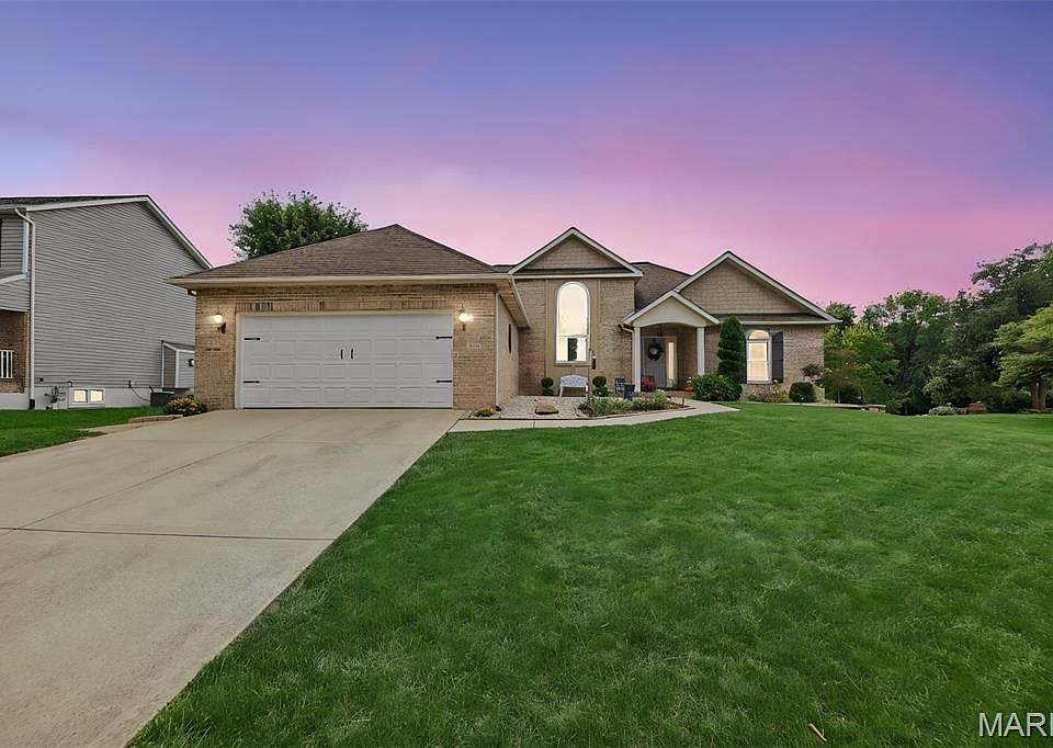 1st image of 2614 Meridian Lake Dr