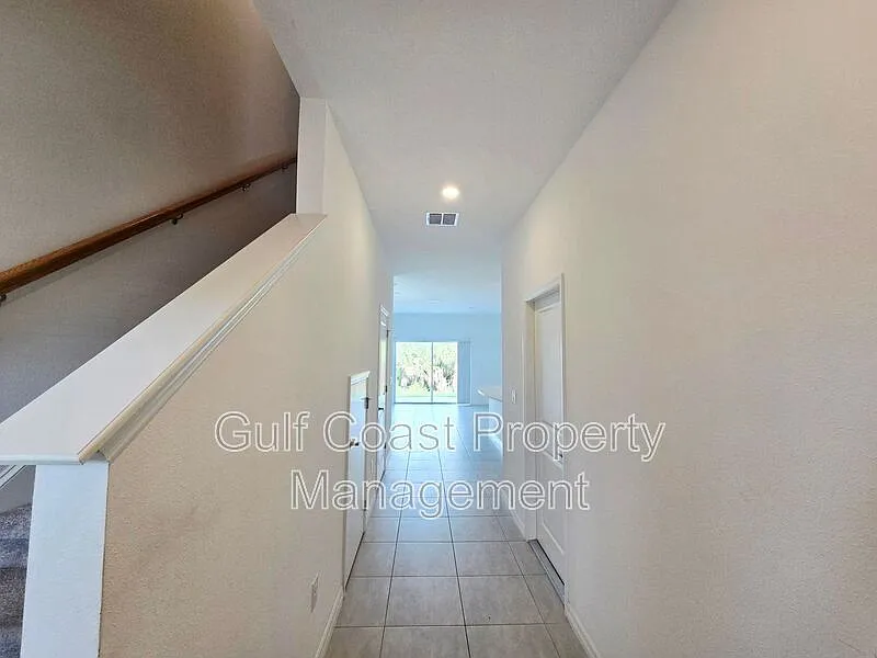 Building Photo - 11946 Glenside Ter