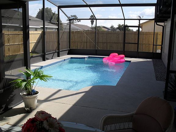 2nd image of 776 Dromedary Dr
