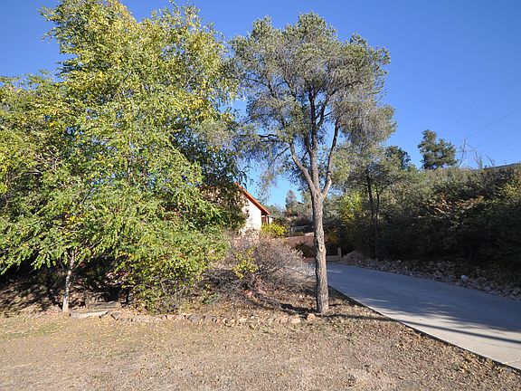4th image of 1677 N Lapis Dr