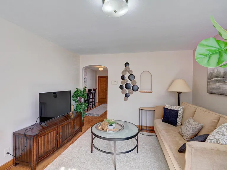 2632 Stevens St — Photo 5