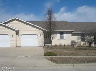 1025 Kleemann Dr, Clinton, IL 61727