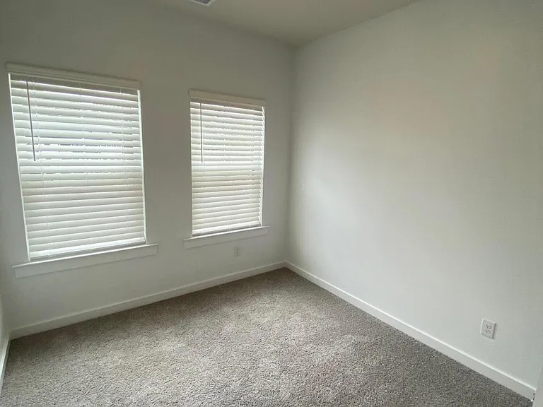 236 Somerset Acres Dr — Photo 26