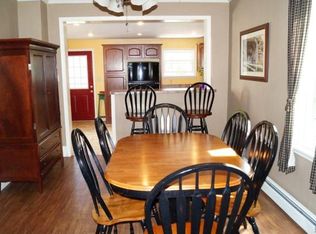 1105 2nd St, Catasauqua, PA 18032