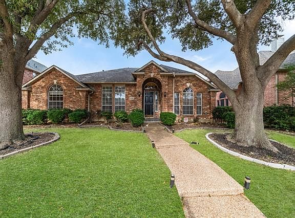 2nd image of 9709 Windy Hollow Dr