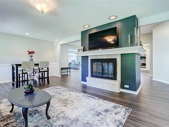 2nd image of 17 Hilltop Dr