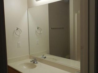 27 E Doris Ave APT 307, Jacksonville, NC 28540