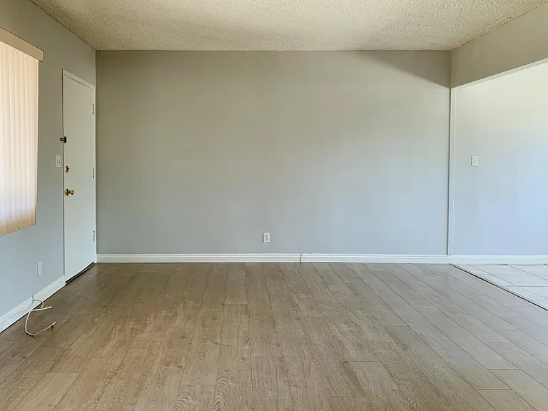 355 S Arroyo Dr #K — Photo 5