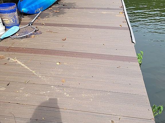2 floater docks deep water 