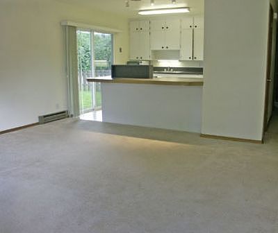 Living Room & Kitchen