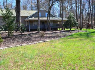 273 Sandra Ln, Cleveland, GA 30528