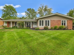 110 Five Meadows Ln, Ballwin, MO 63011