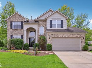 8745 Providence Dr, Fishers, IN