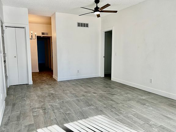 3rd image of 2825 E Monte Cristo Ave #102