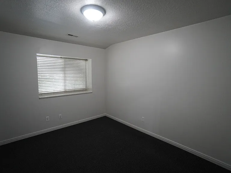 3903 Adams Ave — Photo 6