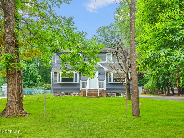 7 Syngle Way, Morganville, NJ 07751