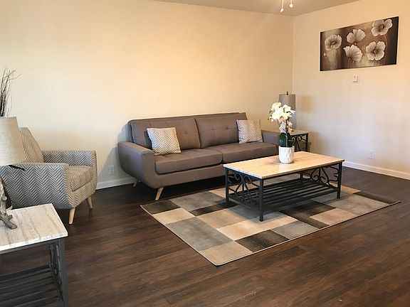 4th image of 1717 Amber Dr APT D