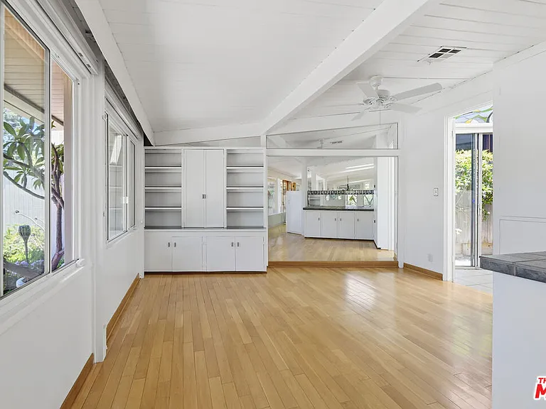 738 Hanley Ave — Photo 19