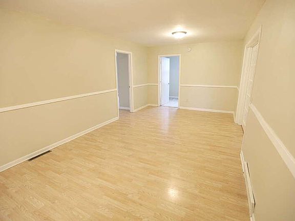 5th image of 6901 Hammond Ave SE APT C