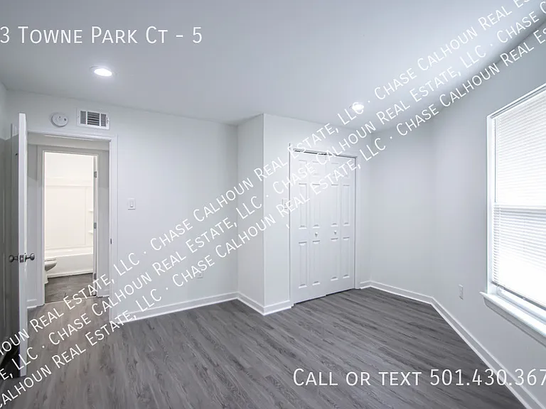 23 Towne Park Ct #5 — Photo 41