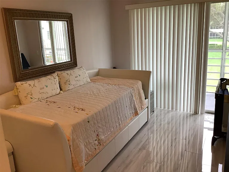 364 Dorset Dr #364-I — Photo 13