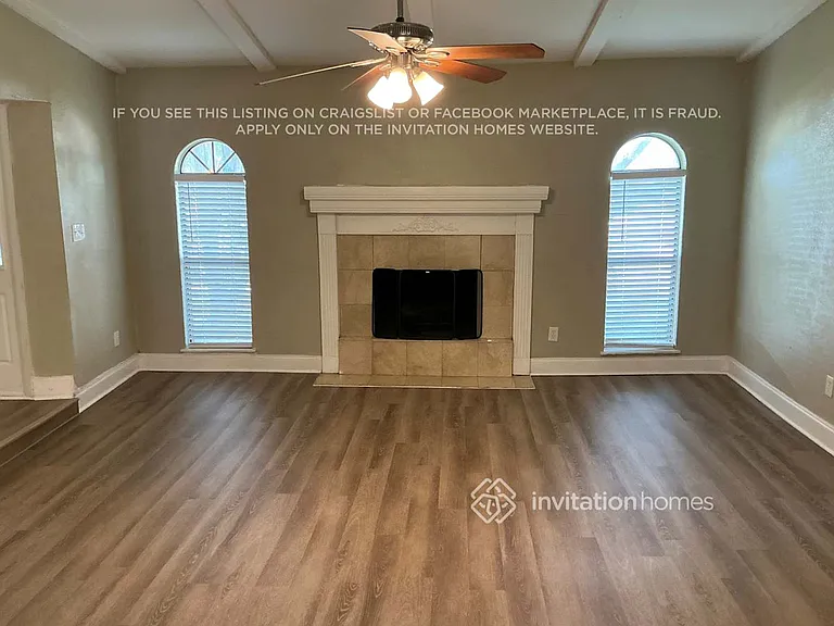 1217 Lombardy Dr — Photo 3
