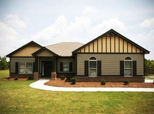 1360 Crossover Way, Loganville, GA 30052