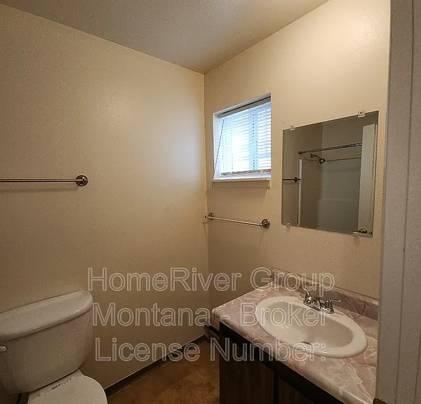 2111 S 4th St W #C — Photo 17