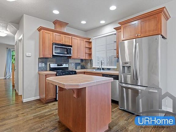2nd image of 17284 SW Padova Ct #4B-3Ba-1666Sqft