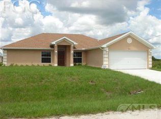 411 SE 19th Ter, Cape Coral, FL 33990
