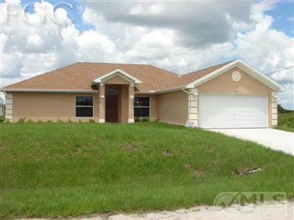 411 SE 19th Ter, Cape Coral, FL 33990