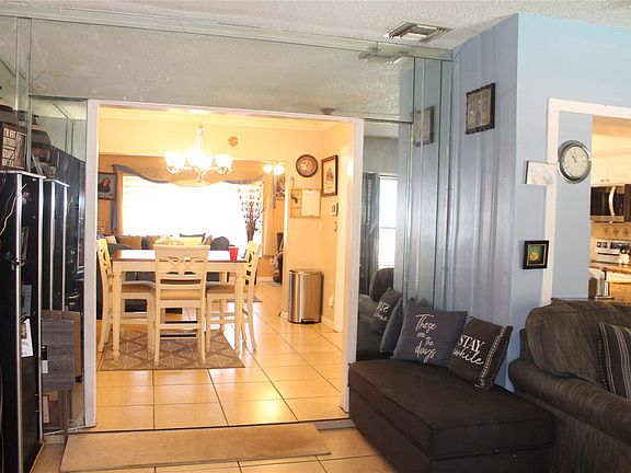 4th image of 675 NW 48th Avenue