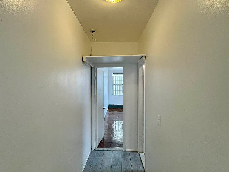 301 E 110th St #4C — Photo 9