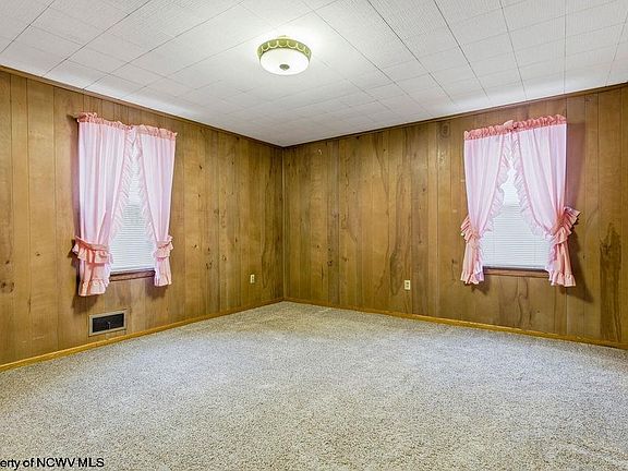 5th image of 1172 McWhorter Rd