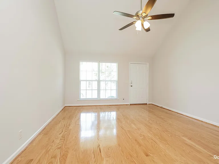3003 Waywood Dr — Photo 6