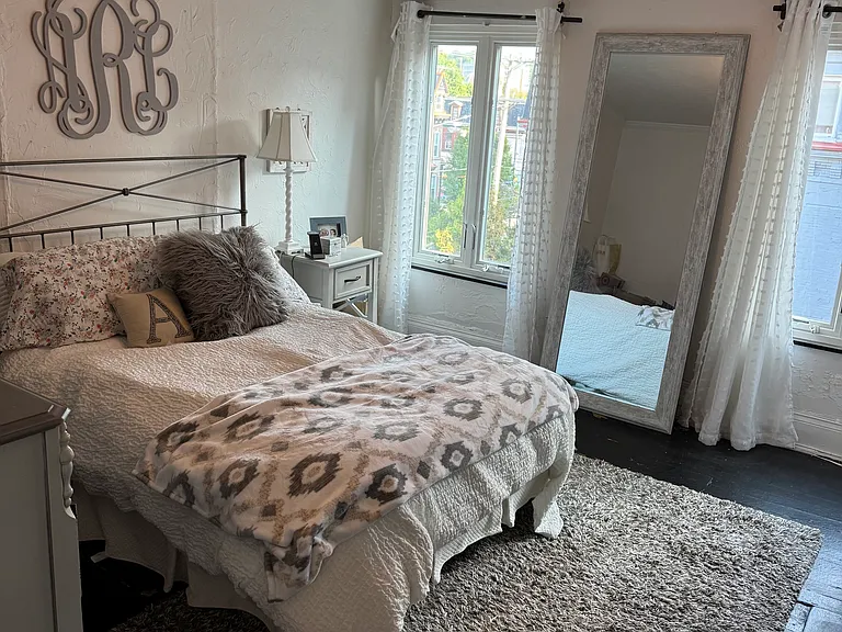 327 S Highland Ave #3 — Photo 9