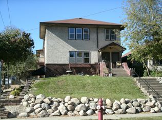 201 Cedar Lake Rd N #201, Minneapolis, MN 55405