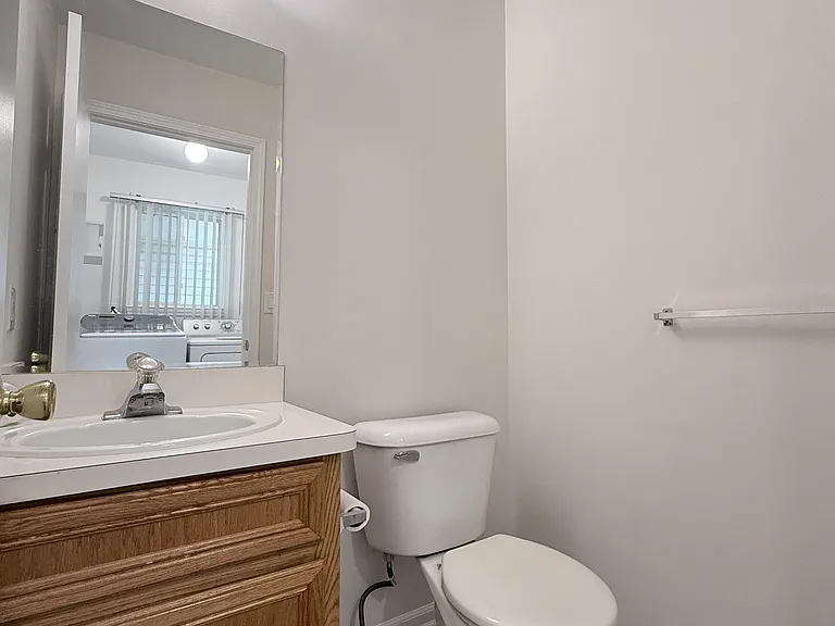 24381 Juliet Dr — Photo 14