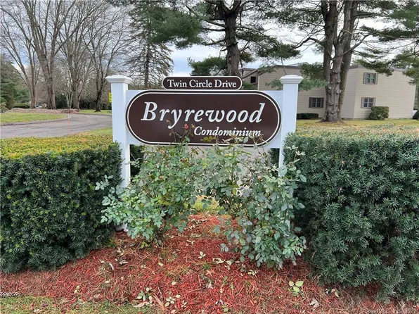 807 Twin Circle Drive #807, South Windsor, CT 06074