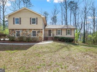 631 Buckeye Cir SE, Conyers, GA 30094