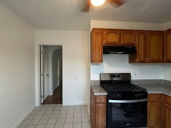 8927 Annetta Ave #B, South Gate, CA 90280