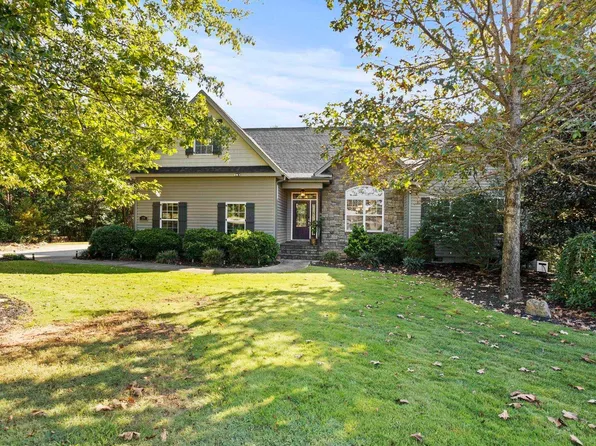 29 Phillips Meadow Way, Travelers Rest, SC 29690