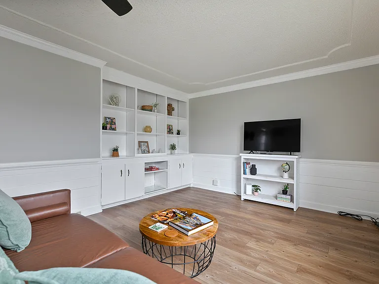 304 Sunset Cir — Photo 6