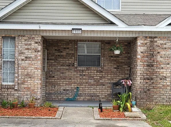 2405 Suwanee Ln, Fort Walton Beach, FL 32547