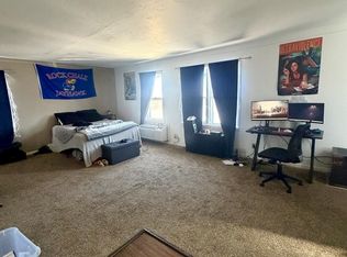 1228 Louisiana St APT 6, Lawrence, KS 66044