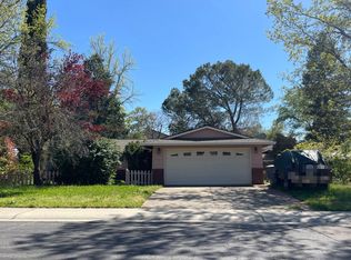 5782 Angelo Dr, Loomis, CA 95650