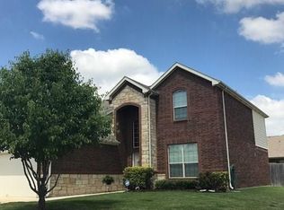 5765 Sapphire Pool Trl, Fort Worth, TX 76244
